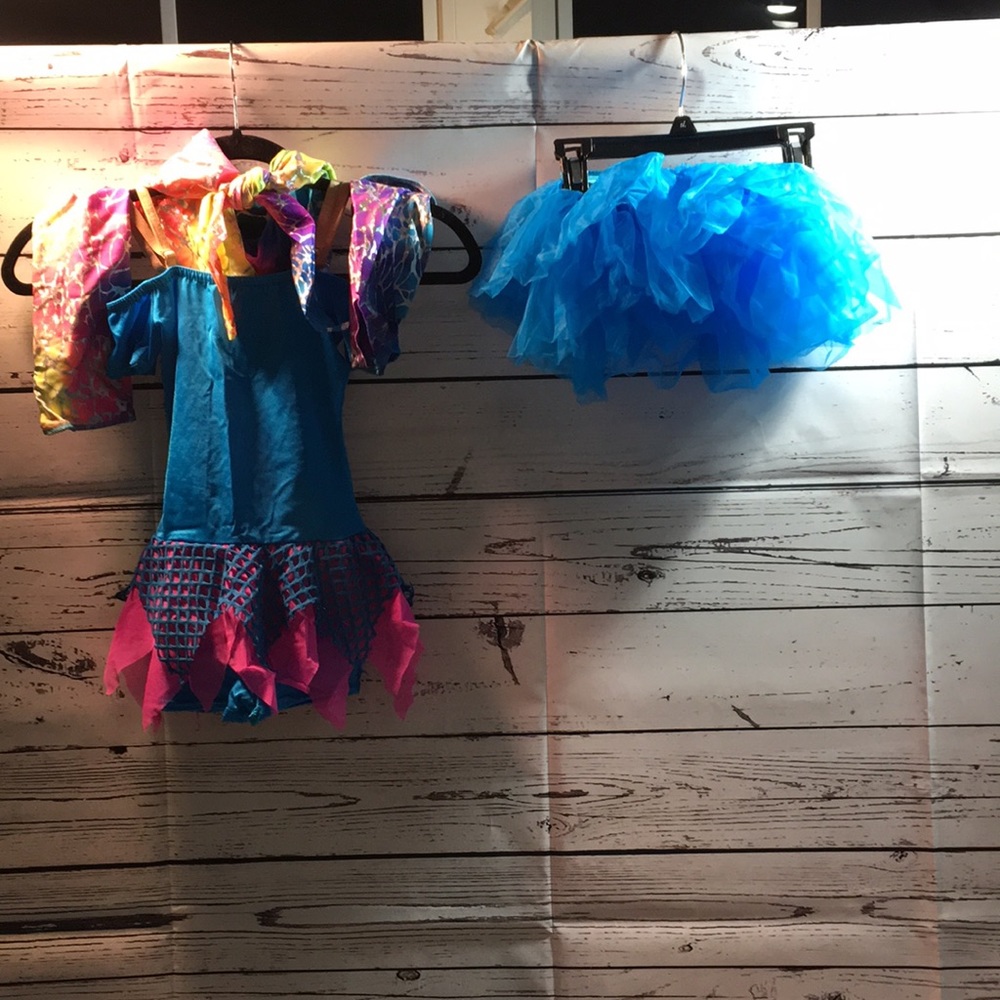Girl’s Hip Hop Dance Costume!